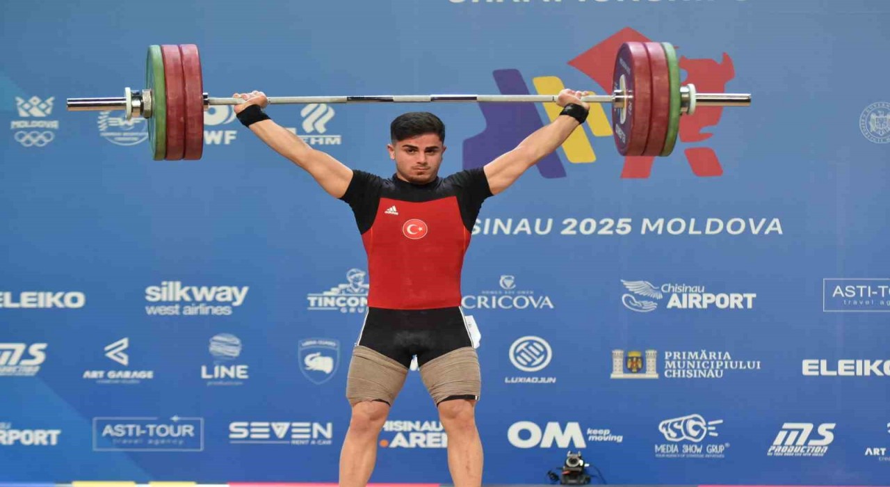 Kaan Kahriman, Avrupa Halter Şampiyonasında altın madalya kazandı