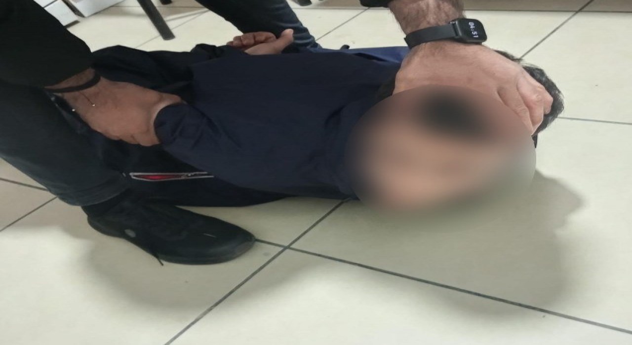 Kadıköyde iş yerine kurşun yağdırıp video çektiler: 5 şüpheli yakalandı