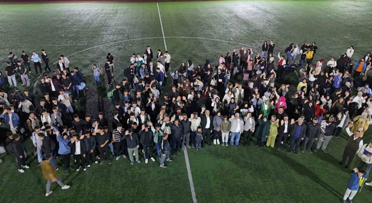 Kahta Belediyesinden 500 genç için moral kampı