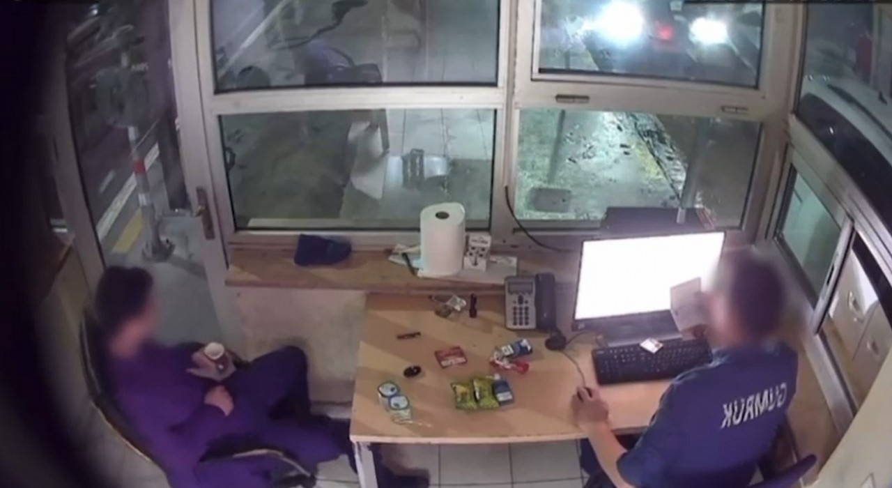 Kapıkulede rüşvet operasyonu: 38 memuruna gözaltı