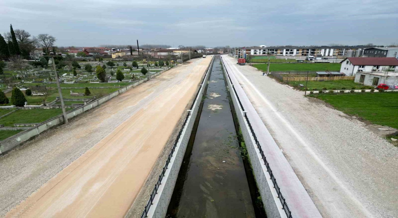 Karacasunun yeni cadde ve yaşam alanı hızla tamamlanıyor