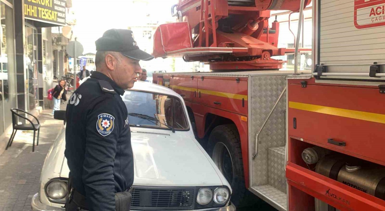 Karamanda hatalı parklar itfaiyeye zor anlar yaşattı