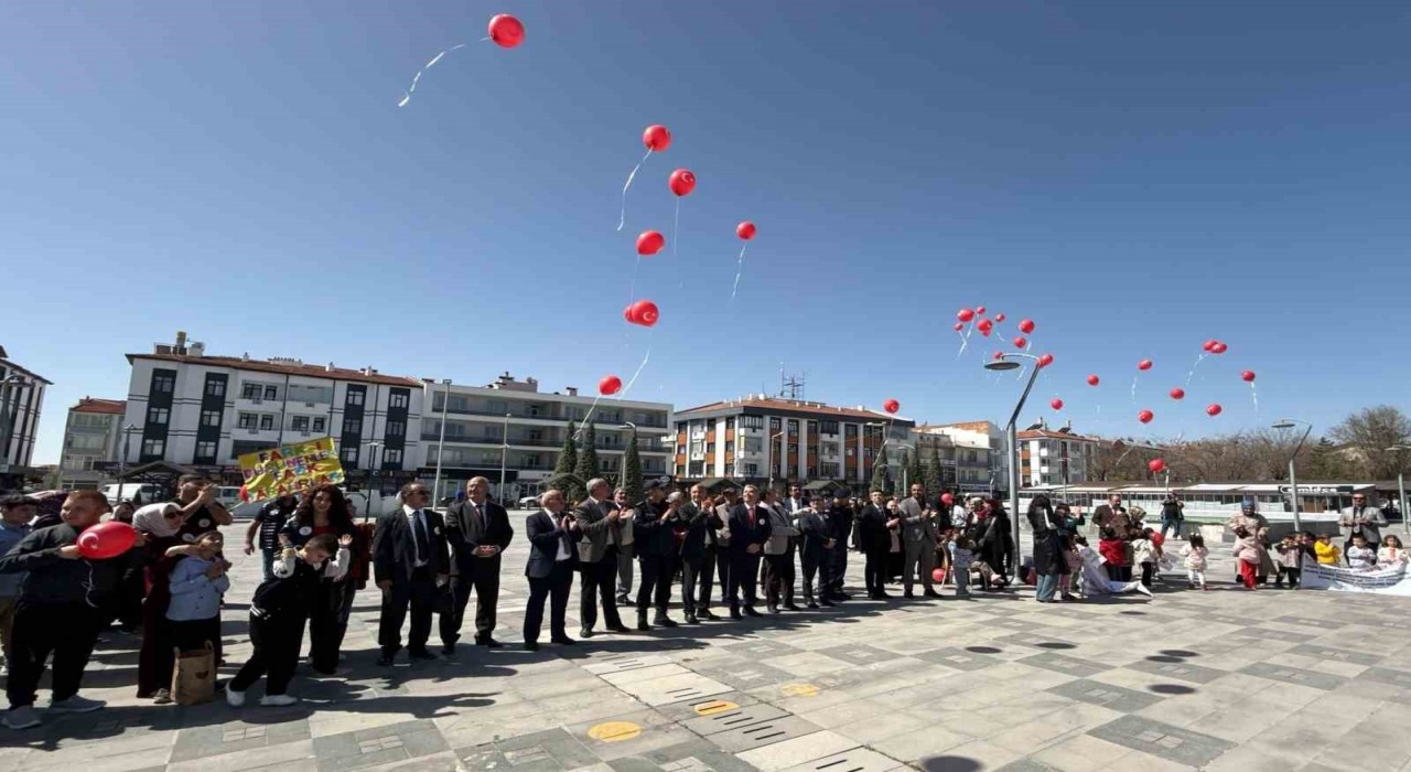 Karapınarda Otizm Farkındalık Ayı etkinliği