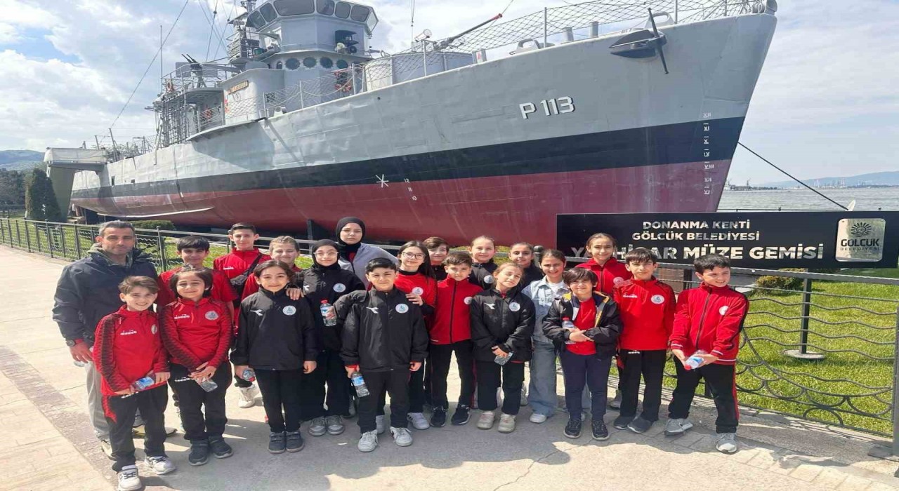 Karateciler şampiyona öncesi moral depoladı