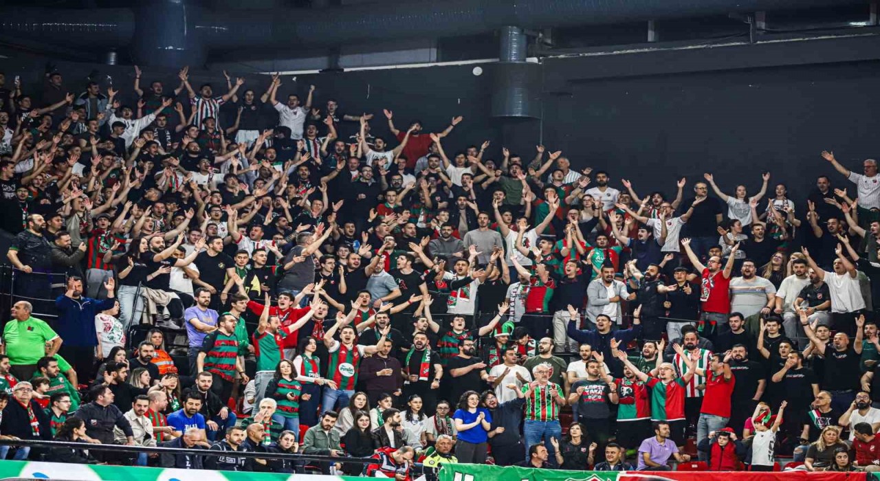 Karşıyakadan, A. Efes maçının tarihi hakkında açıklama