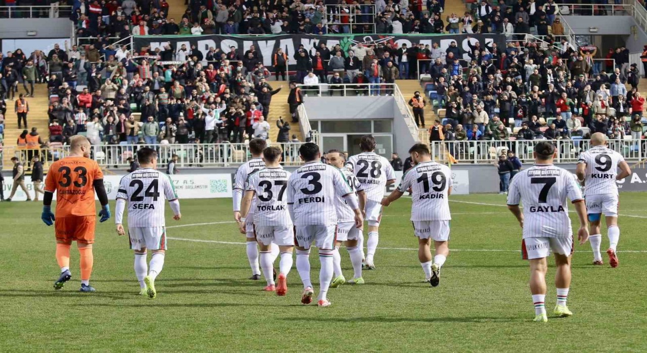 Karşıyakaya ceza şoku