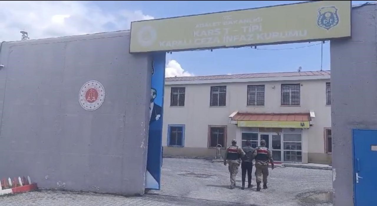 Karsta hakkında 4 yıl hapis cezası bulunan 1 kişi yakalandı