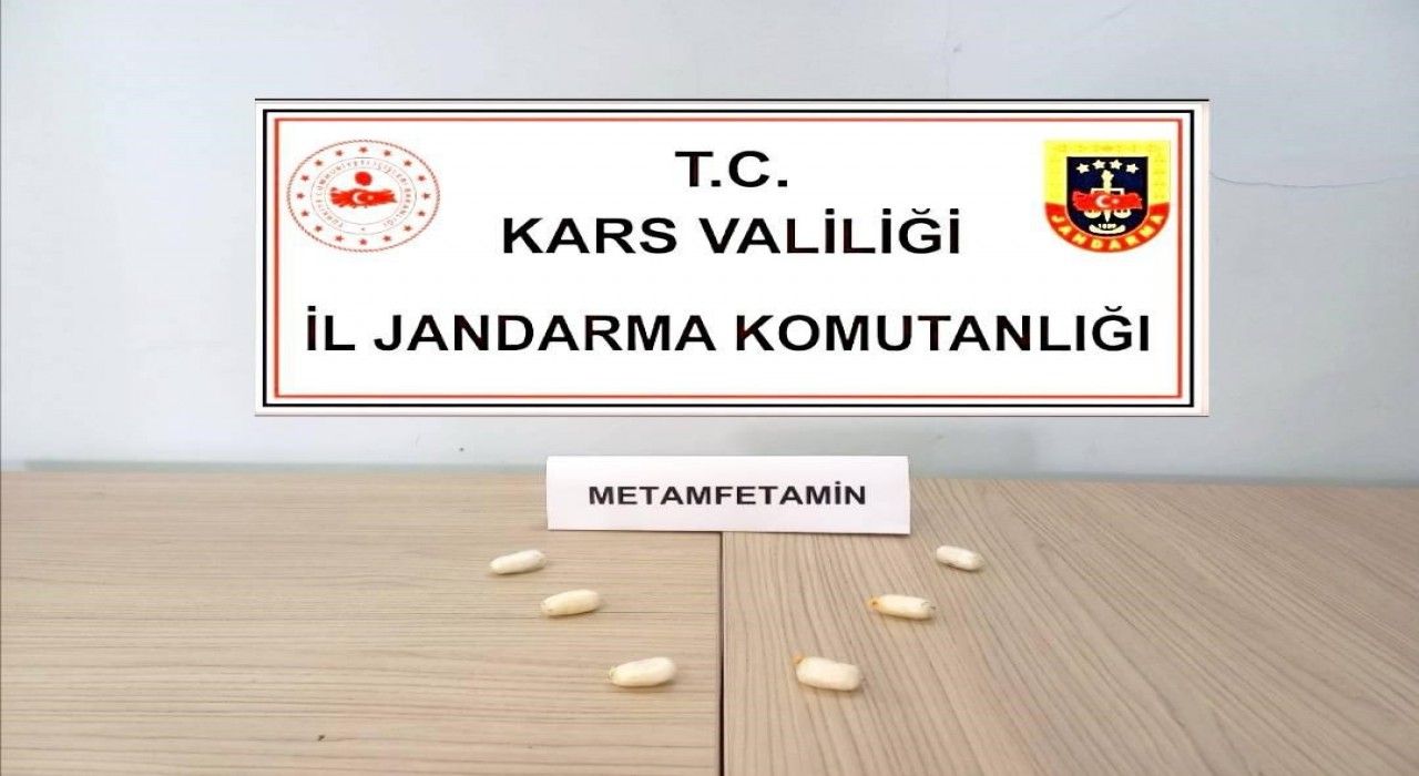 Karsta jandarmadan uyuşturucu operasyonu