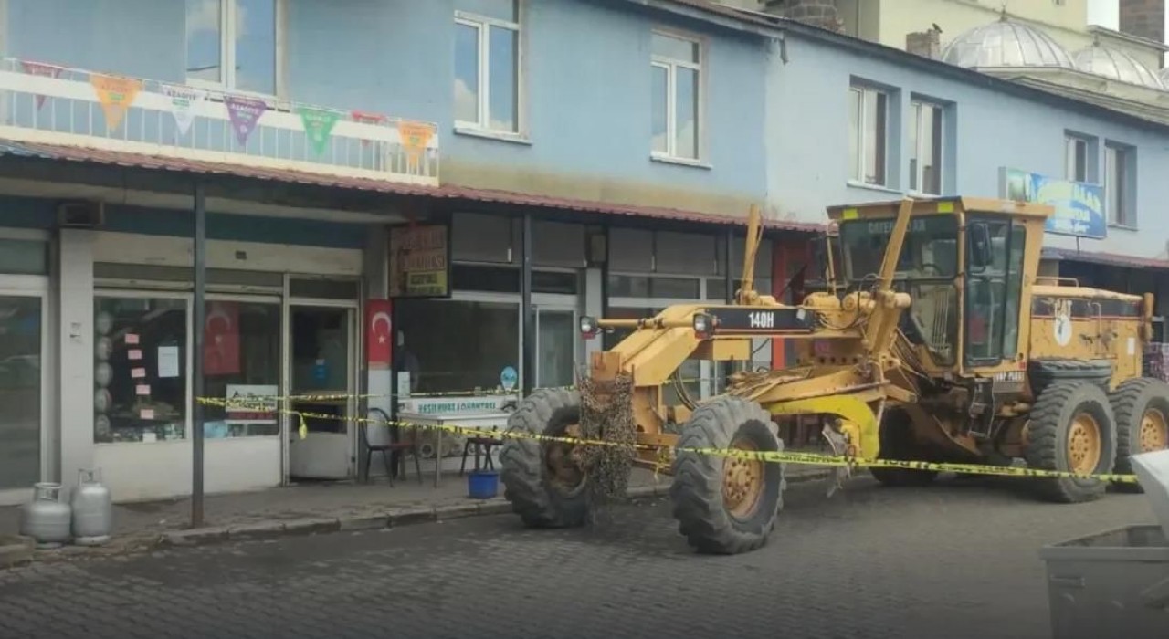 Karsta kurşun isabet eden özel idare çalışanı ağır yaralandı