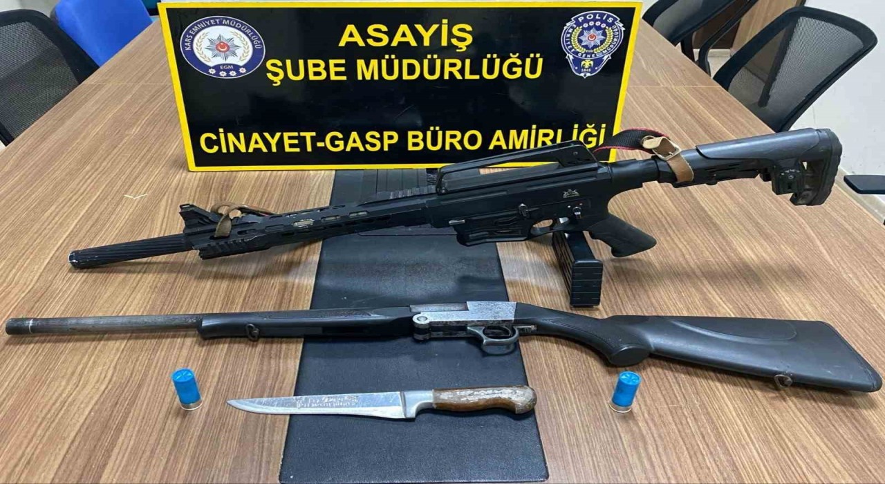 Karsta silah ve mühimmat ele geçirildi