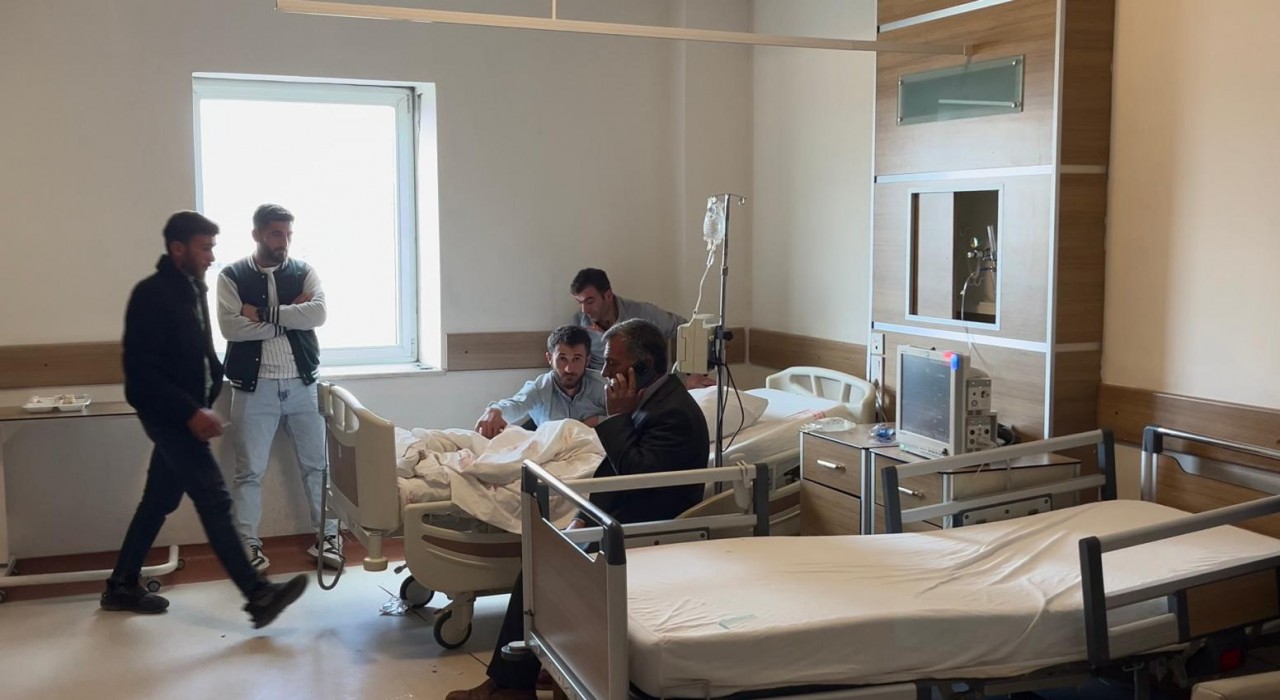 Karsta topladıkları otlardan yiyen 8 çocuk zehirlendi