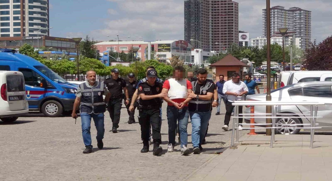 Kastamonuda 1 kişinin öldüğü, 1 kişinin de yaralandığı kavgayla ilgili yargılama devam etti
