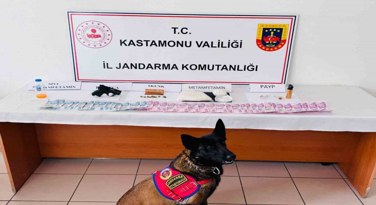 Kastamonuda uyuşturucu operasyonu: 3 tutuklama