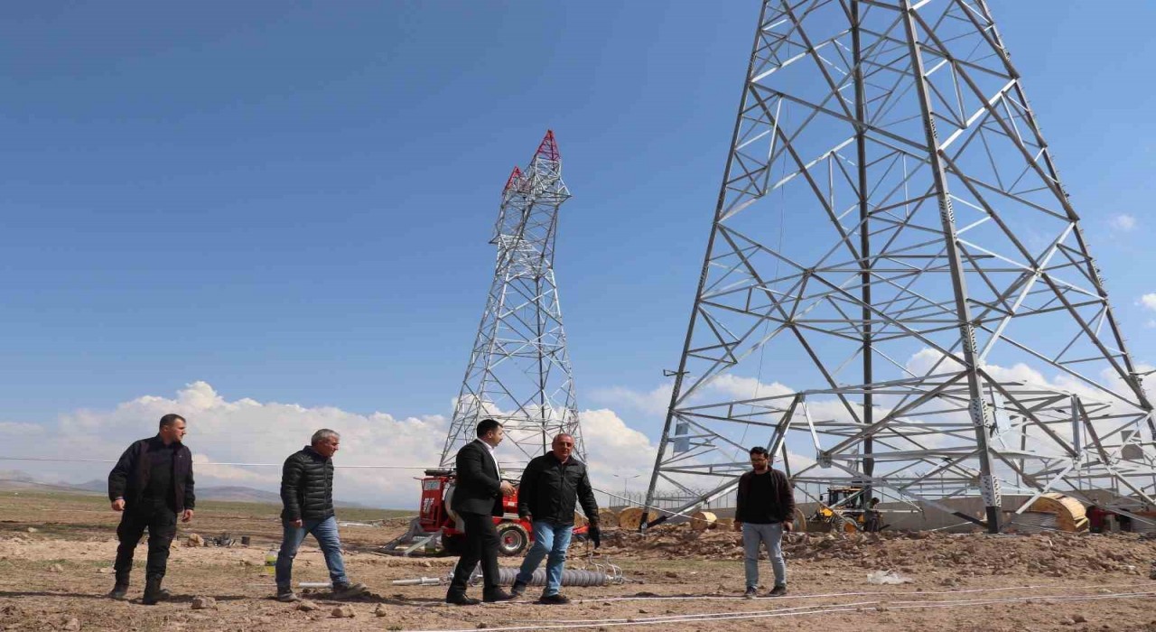 Kaymakam Karaliden trafo merkezine ziyaret