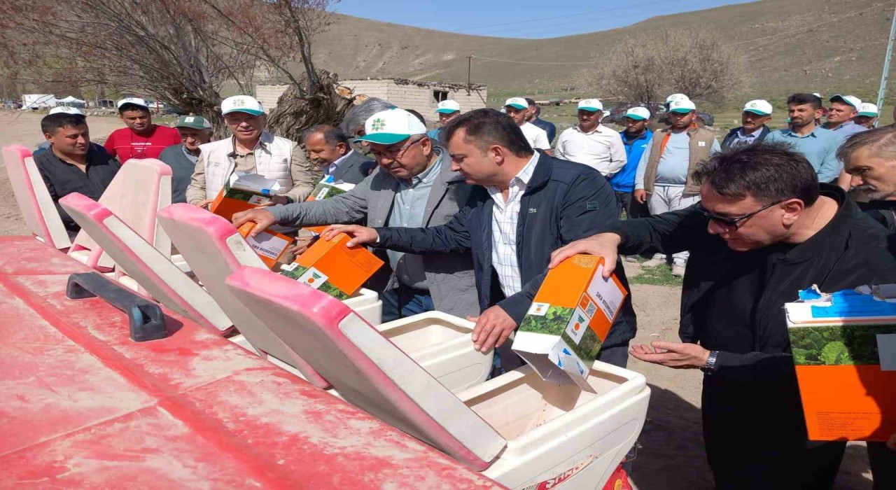Kayseri Şekerde 71. kampanya dönemi ekimlerine Develi ile devam edildi