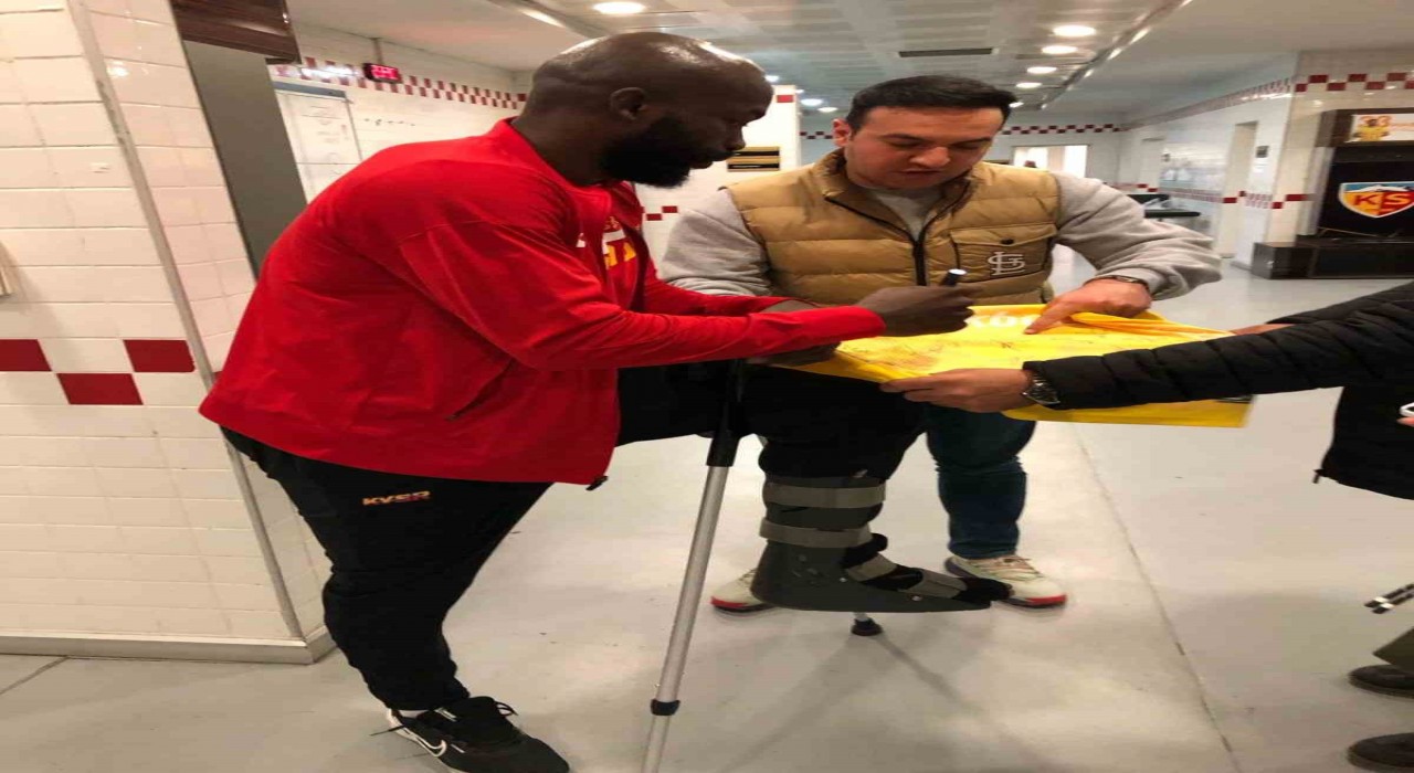 Kayserisporda Stephane Bahoken sezonu kapattı