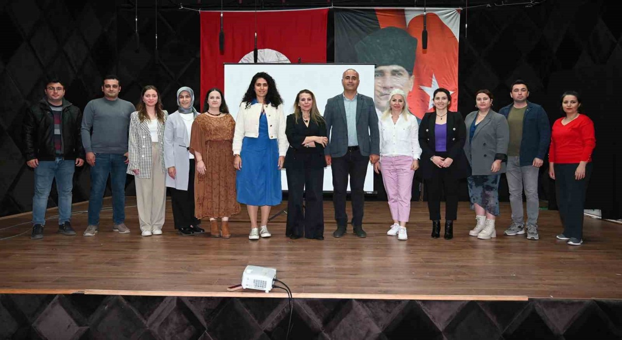 Kemerde kurs öğrencilerine seminer verildi