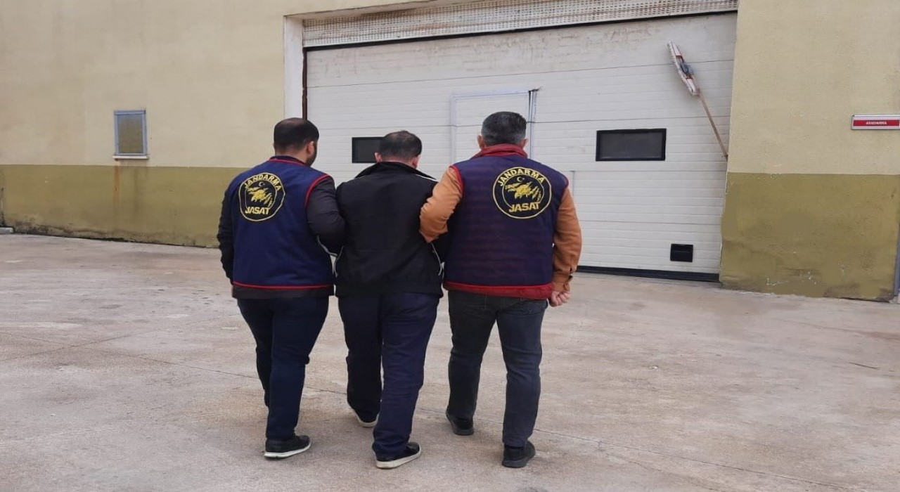 Kesinleşmiş 22 yıl cezası bulunan firari yakalandı