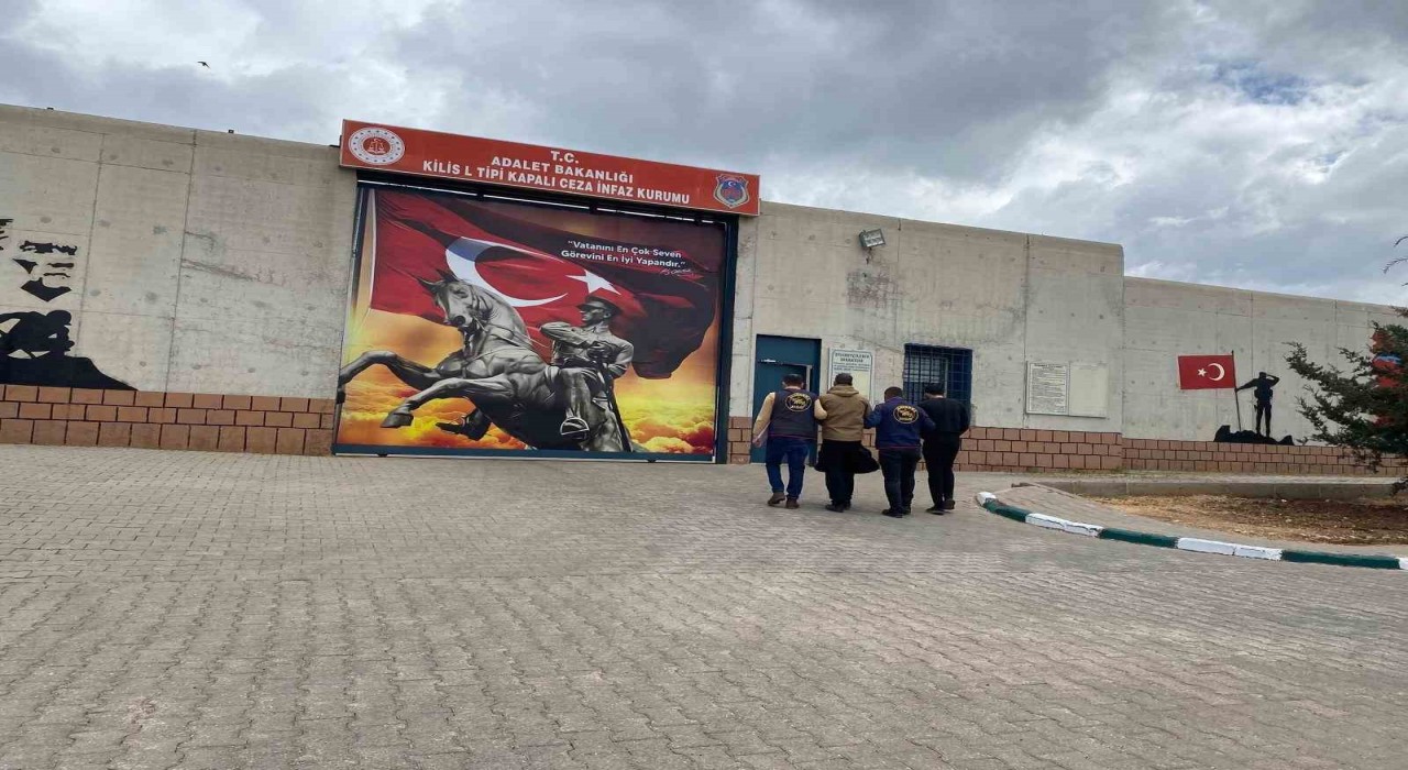 Kiliste aranan 4 şahıs yakalandı