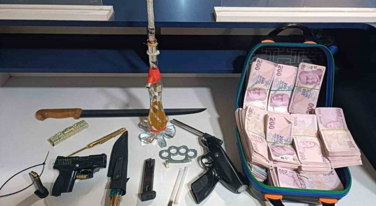 Kırıkkalede kişiyi hürriyetinden yoksun bırakan 4 zanlı tutuklandı