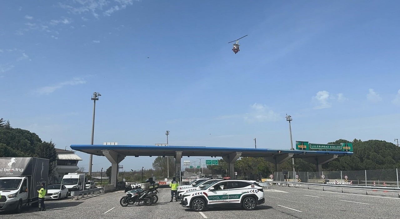 Kırklarelinde Cayrokopter ile trafik denetimi