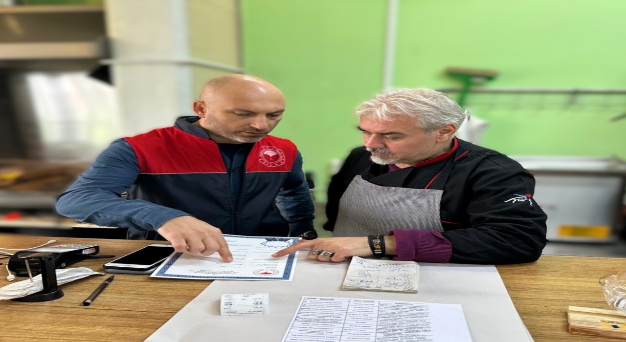 Kırklarelinde gıda işletmeleri denetlendi