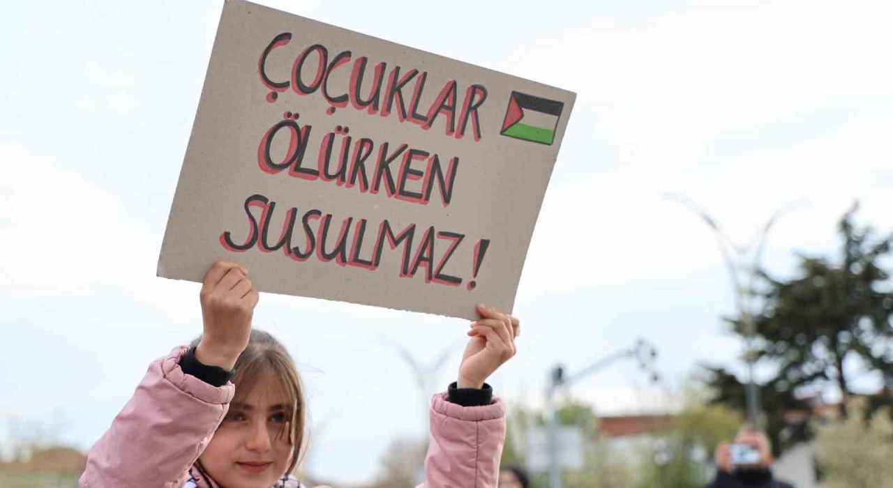 Kırşehirde İsrailin Filistin saldırıları protesto edildi