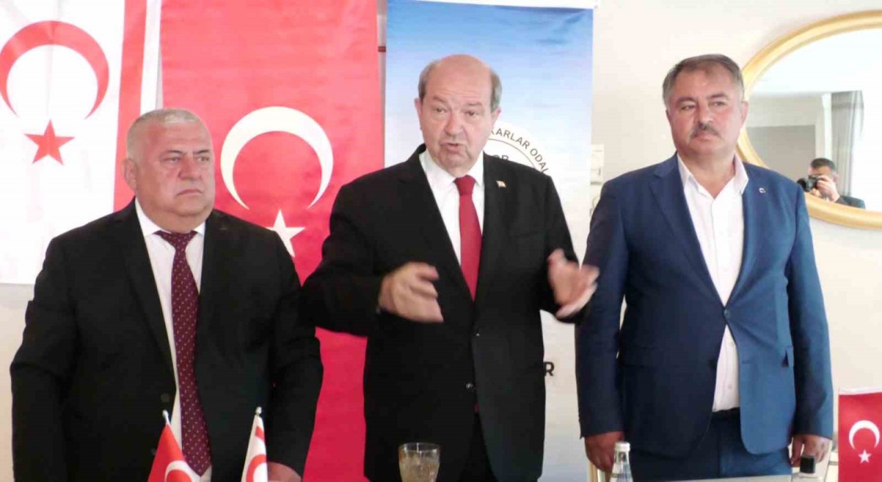 KKTC Cumhurbaşkanı Tatardan Rum lidere: Sen kimsin be adam? Benim Cumhurbaşkanıma buradan laf sokacak ve Türkiyeye haddini bildirecek, hadi oradan
