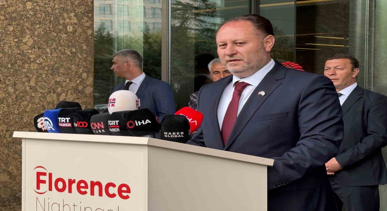 KKTC Meclis Başkanı Ziya Öztürkler, Sırrı Süreyya Önderi hastanede ziyaret etti