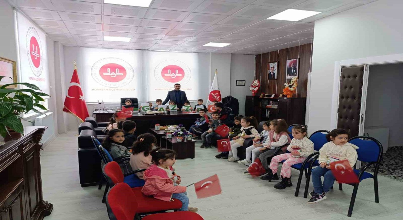 Koca yürekli miniklerden Gazzeli kardeşlerine anlamlı destek