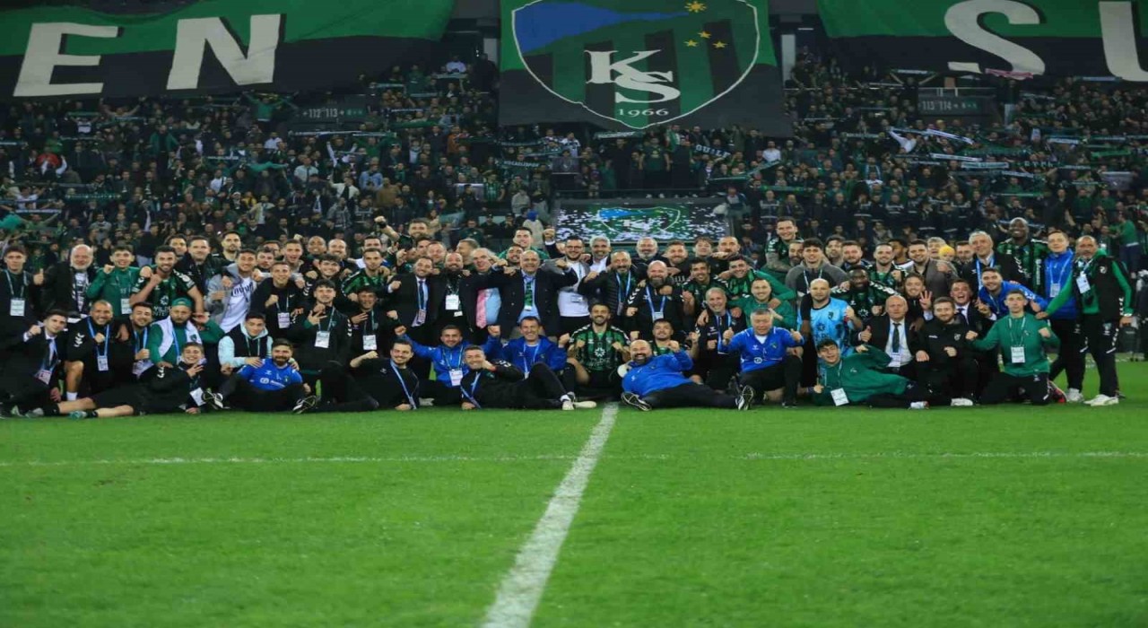 Kocaelispor 16 yıl sonra Süper Ligde