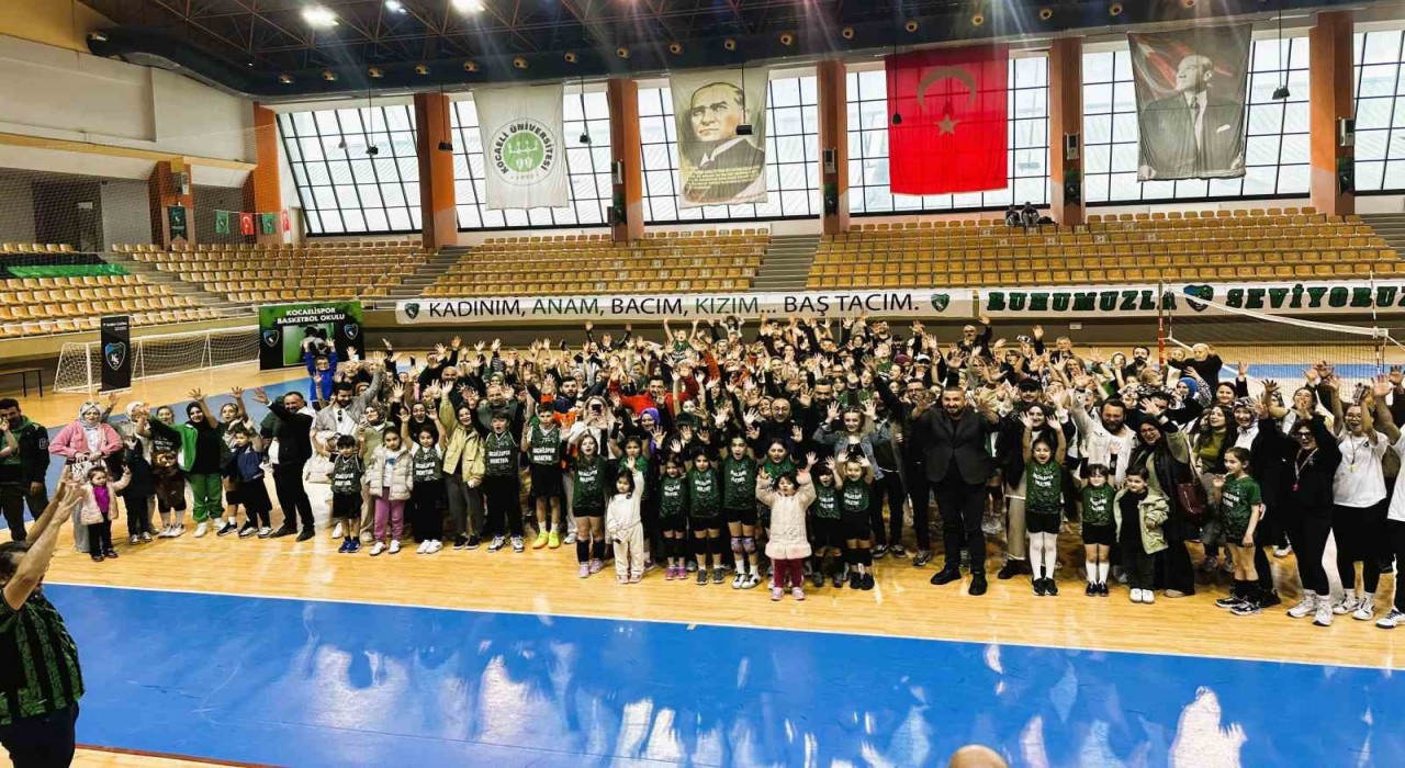 Kocaelispor, yıllar sonra yüzünü voleybol ve basketbola çevirdi