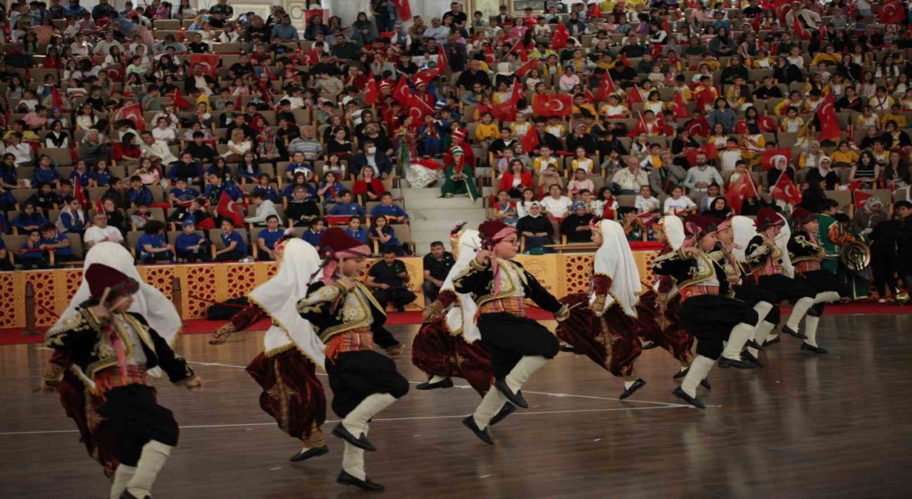 Konyada 23 Nisan Ulusal Egemenlik ve Çocuk Bayramı coşkusu