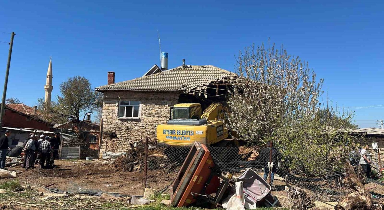 Konyada ev yangını