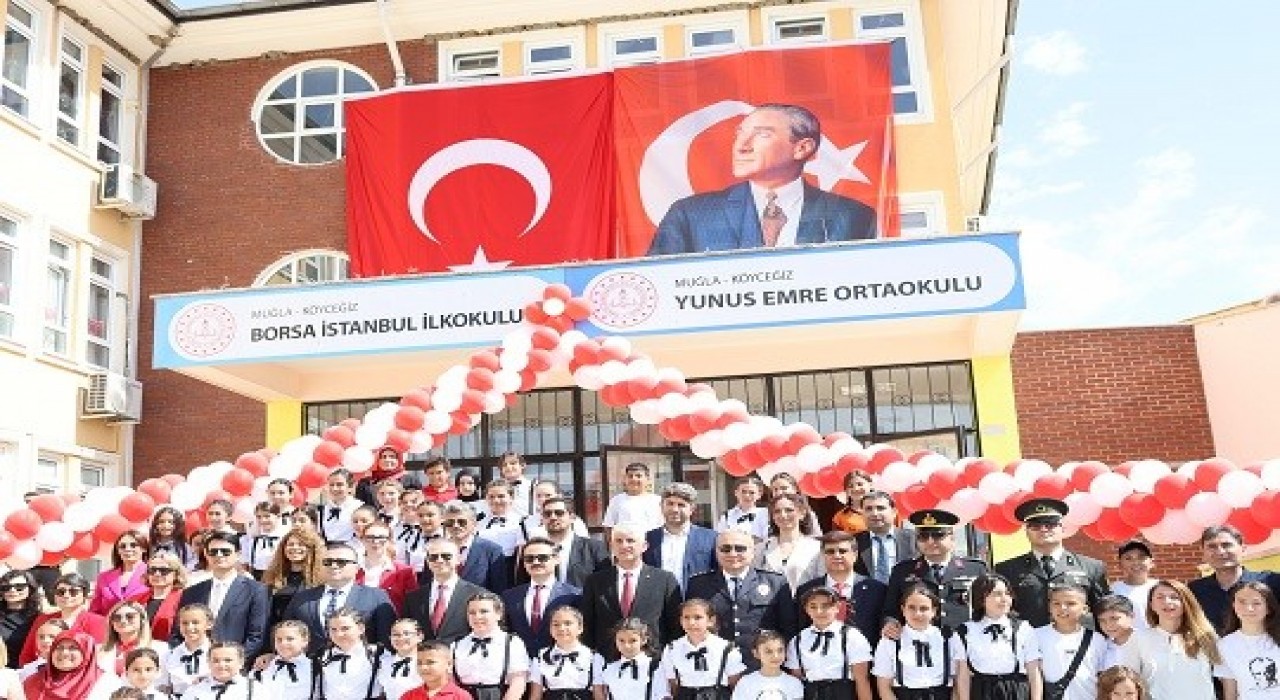 Köyceğizde 23 Nisan Ulusal Egemenlik ve Çocuk Bayramı kutlandı