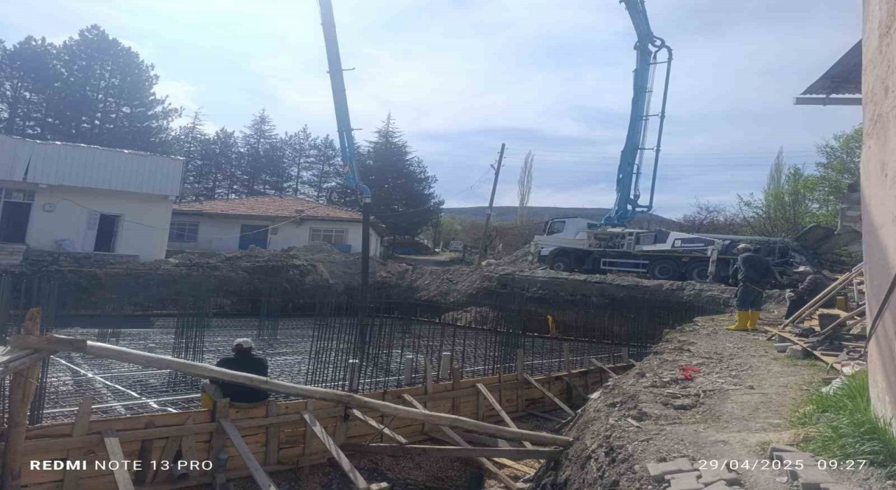 Kozluca Camiinin temeli düzenlenen törenle atıldı