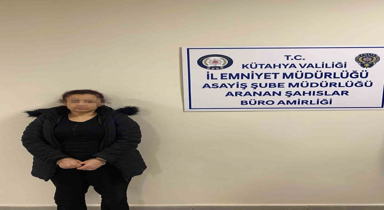Kütahyada 62 yıl hapis cezası bulunan firari kadın yakalandı