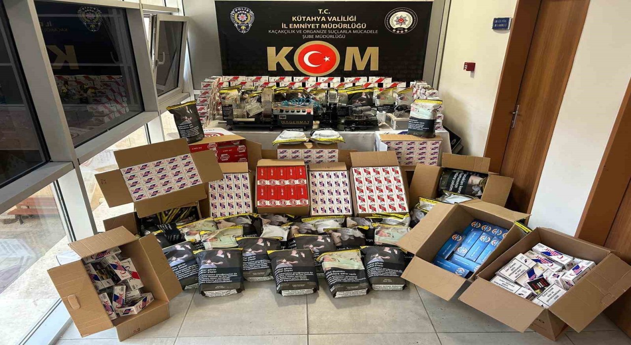 Kütahyada kaçak tütün ve sigara operasyonu