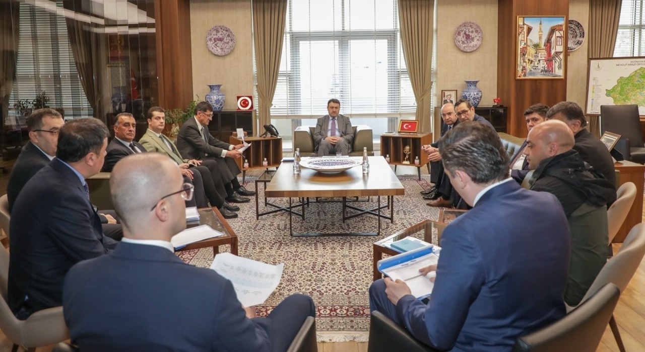 Kütahyada sahipsiz hayvanlar için önemli toplantı