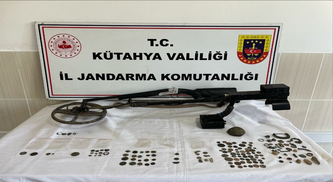 Kütahyada tarihi eser operasyonu