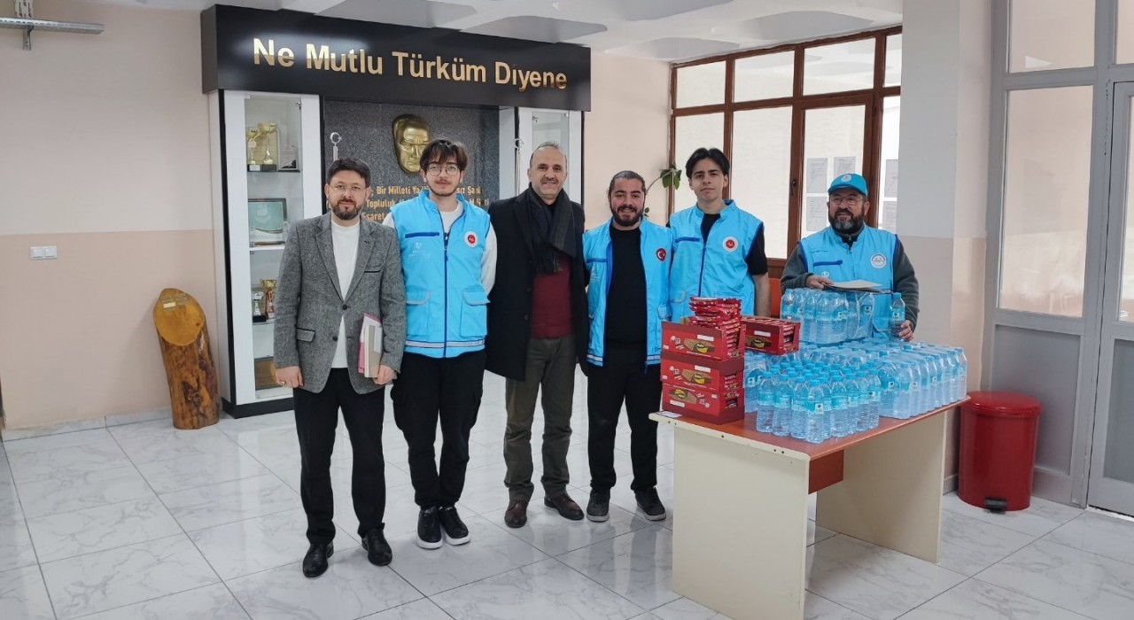 Kütahyada Umre Ödüllü Gençlik Bilgi Yarışmasına yoğun ilgi