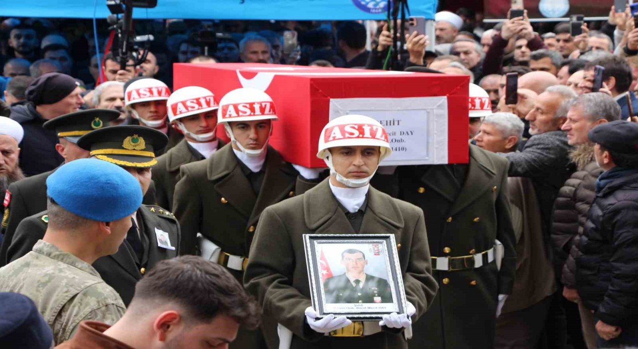 Kuzey Irakta Dron saldırısı sonrası şehit olan Uzman Onbaşı Berat Mecit Daya son görev
