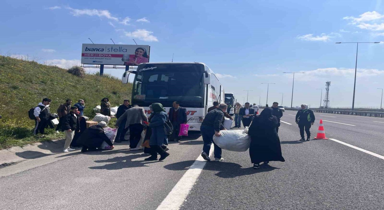 Kuzey Marmara Otoyolunda yolcu otobüsünde yangın