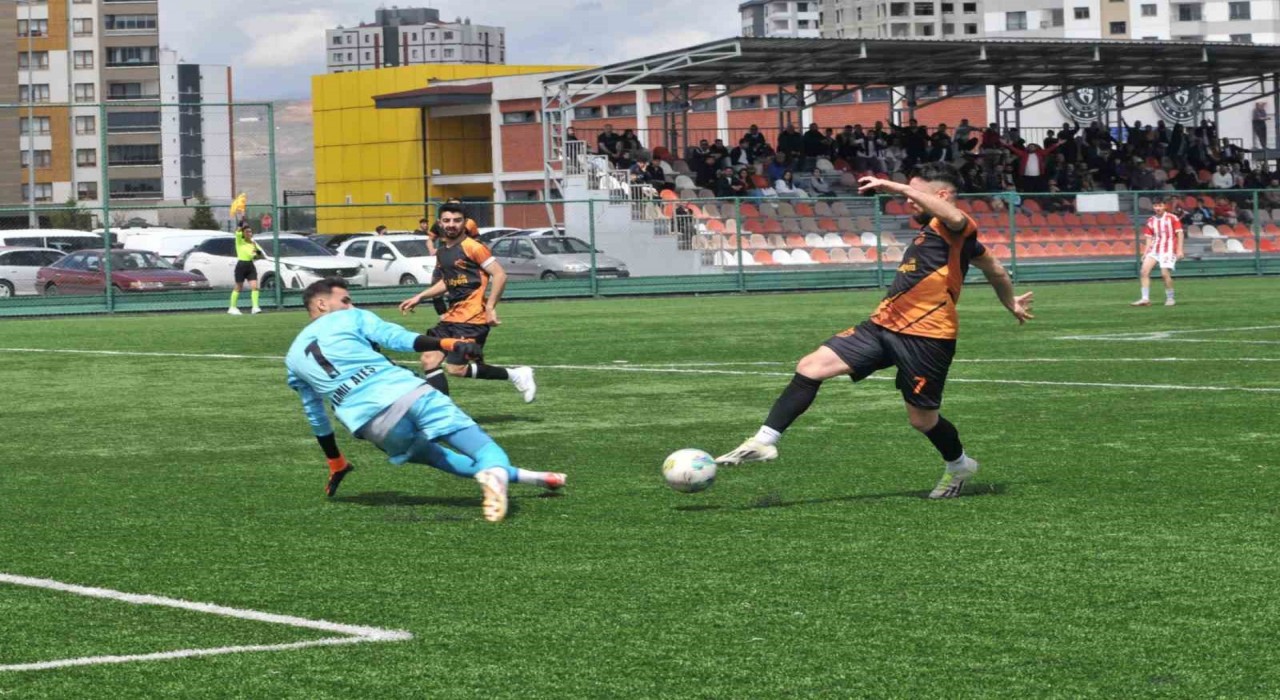 Mahrumlarspor farklı kazandı