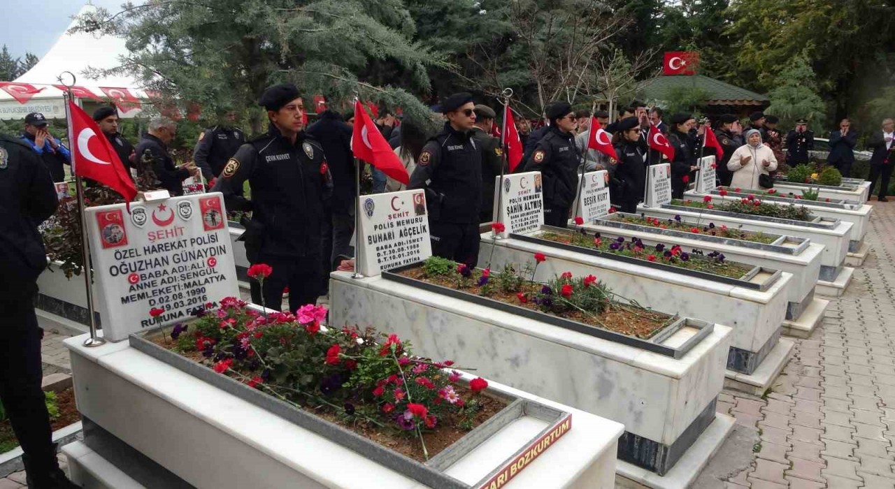Malatyada polis haftası kutlandı