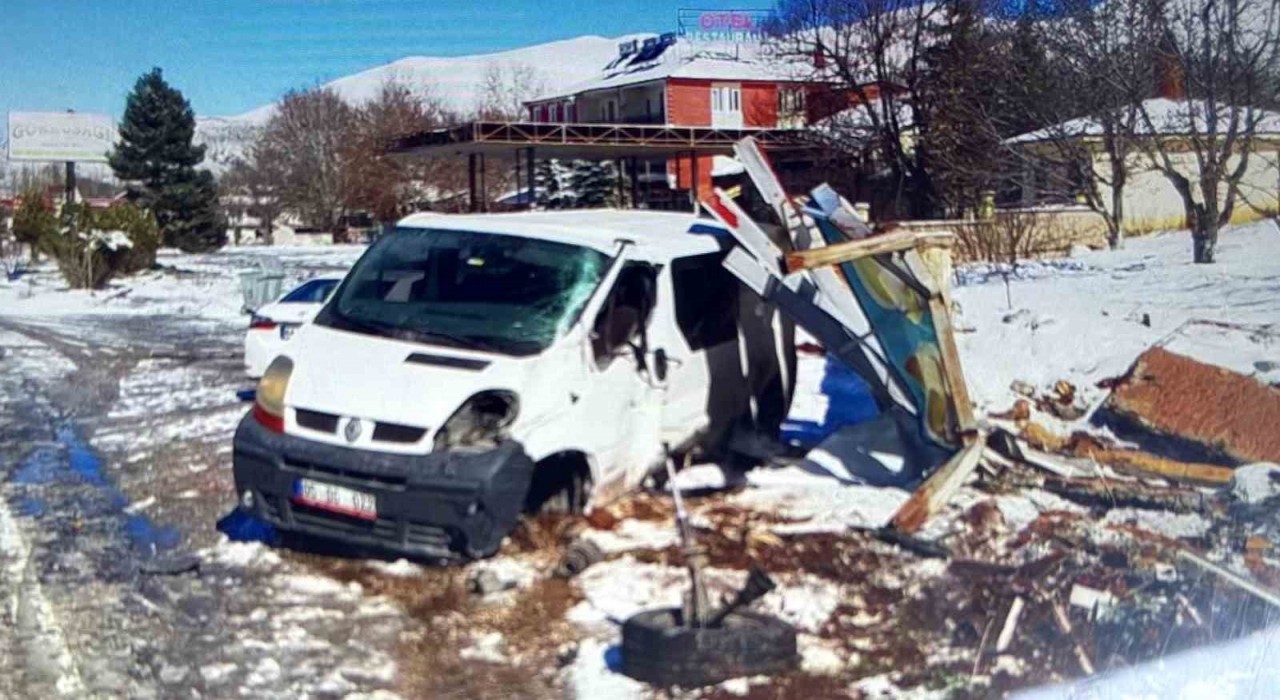 Malatyada trafik kazası: 2 Yaralı