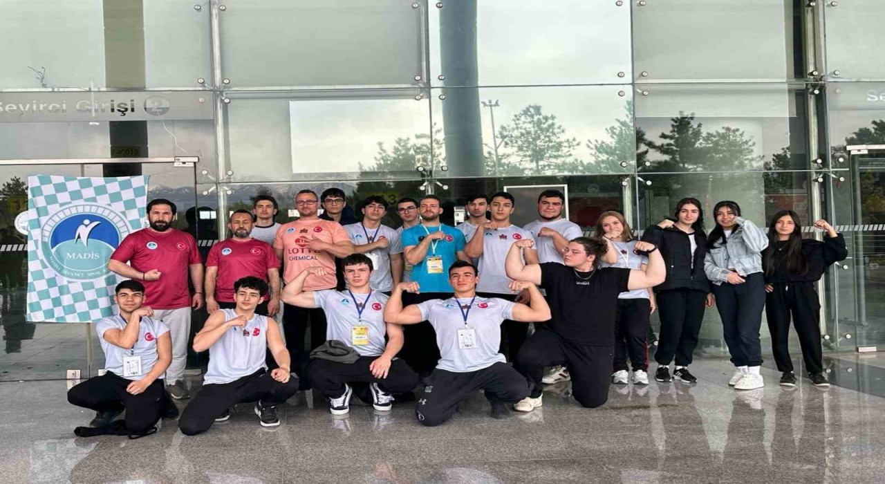 Manisa Diyanet Spordan bilek güreşinde 5 madalya