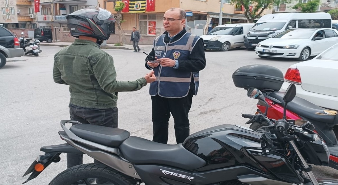 Manisada 33 motosiklet trafikten men edildi