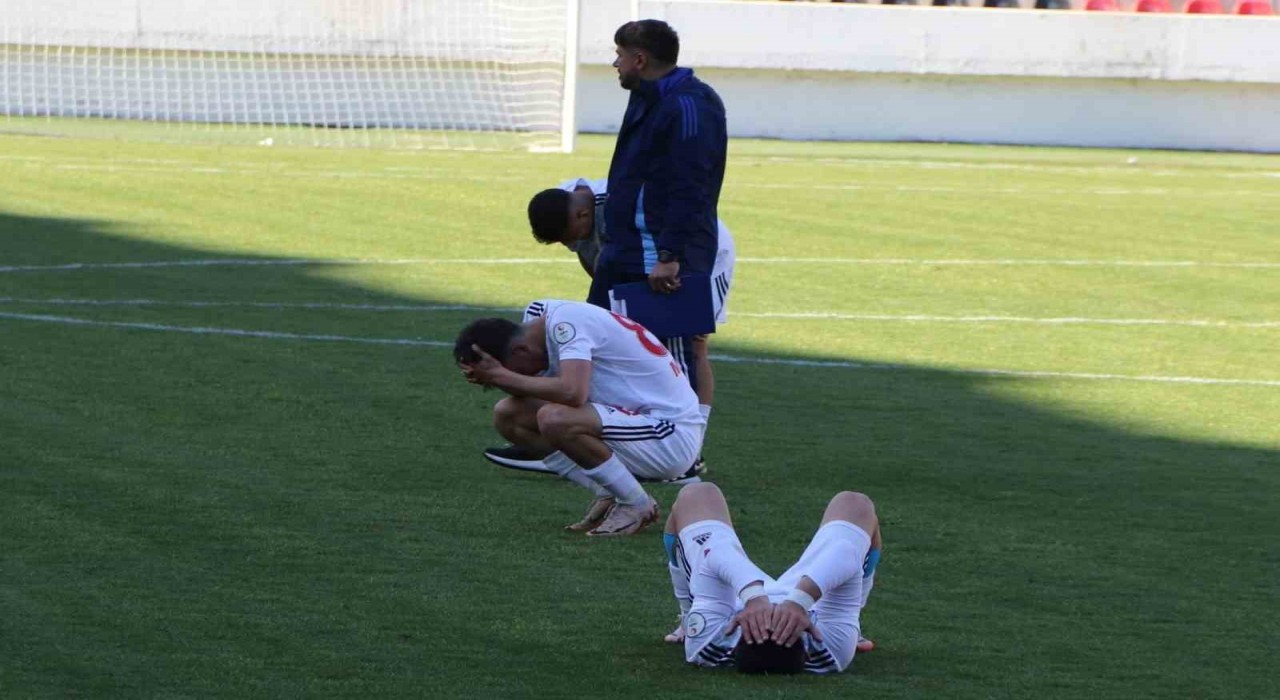 Manisada futbol kan kaybetmeye devam ediyor