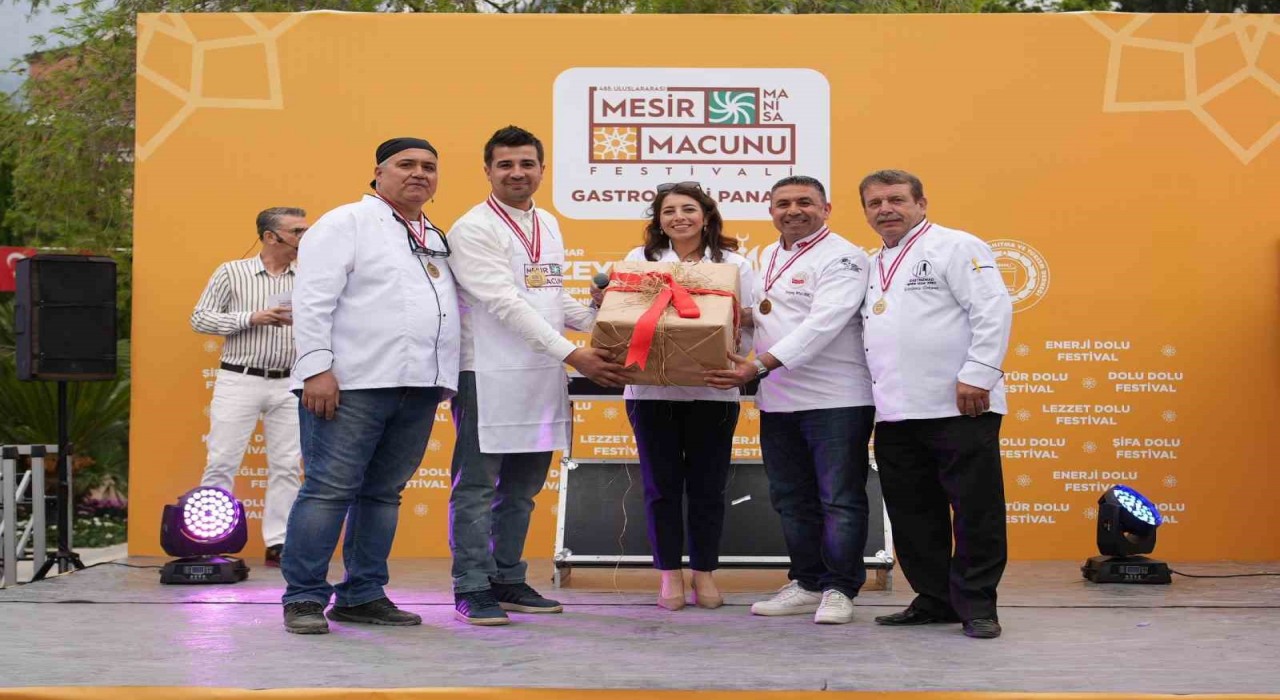 Manisada Mesir Macunlu yemekler yarıştı